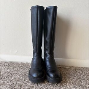 Black Knee-High Combat Boots - Sleek Platform Moto Style